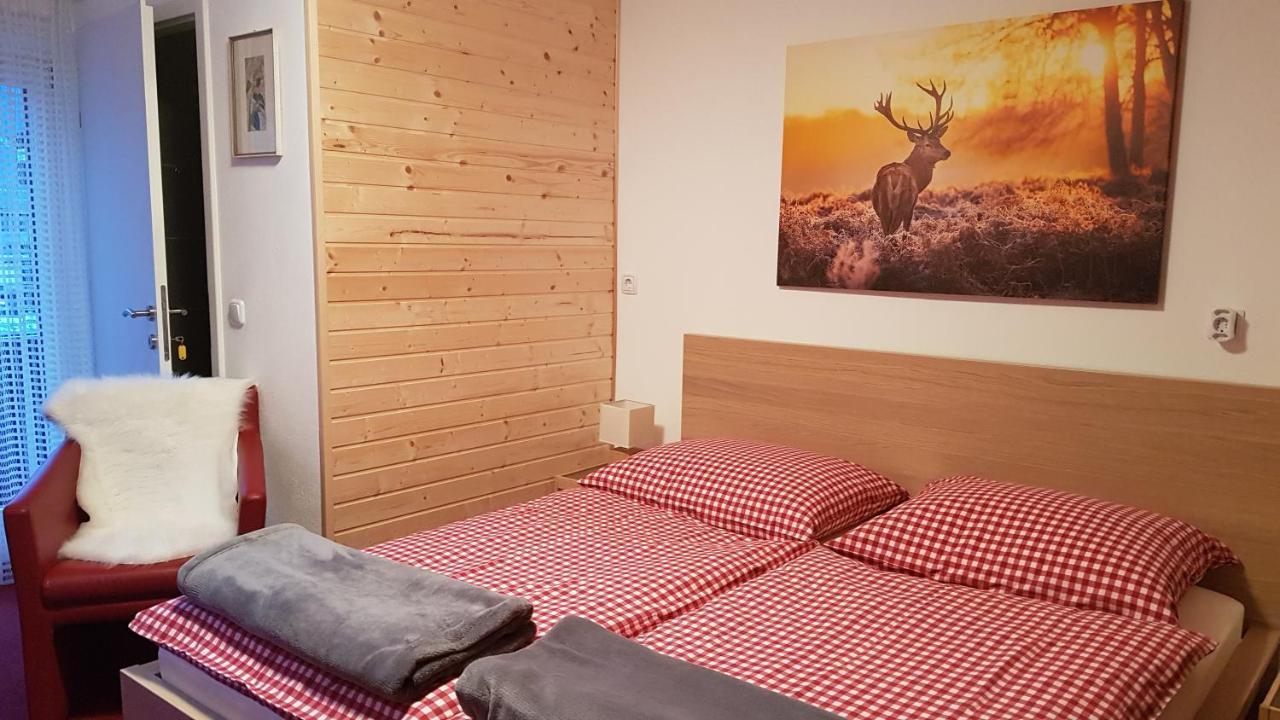 Haus Sabine Apartamento Schruns Exterior foto